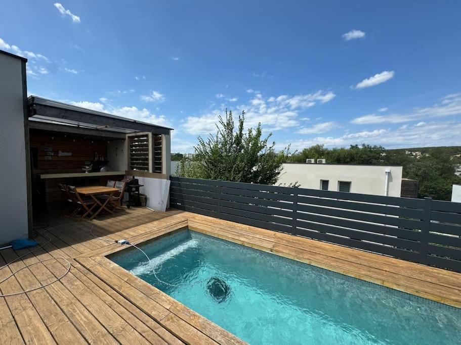 Luxury Villa With Pool And View ジュヴィニャック エクステリア 写真