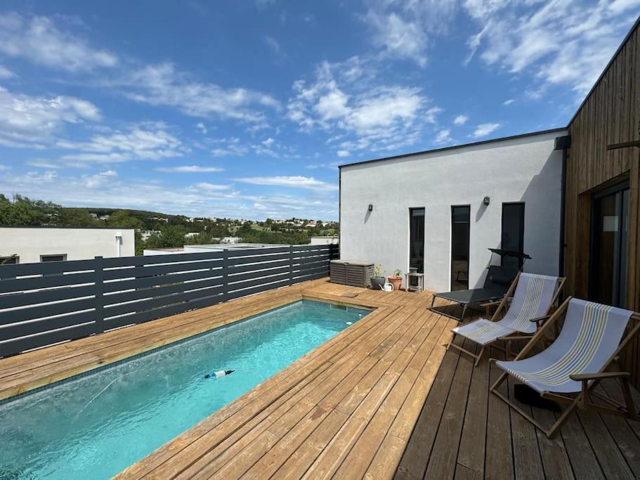 Luxury Villa With Pool And View ジュヴィニャック エクステリア 写真